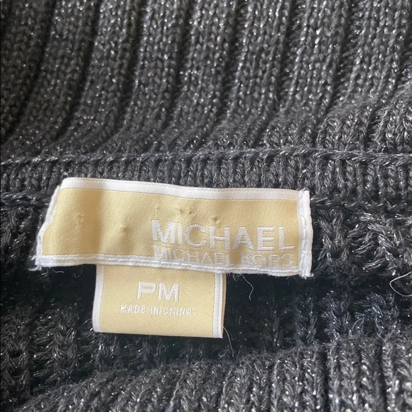 Michael Kors Sweater
Women’s Petite Medium - Picture 4 of 8